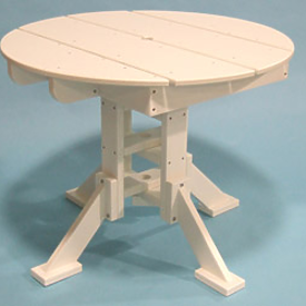 ROUND DINING TABLE